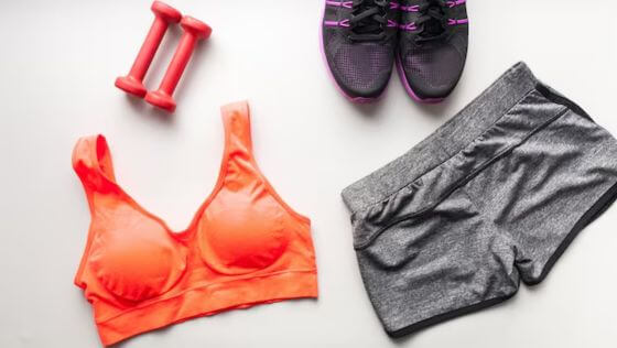 What to Wear in the Gym Female: Can I Wear A Sports Bra To The Gym
