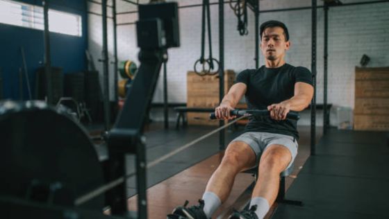 How Does A Rowing Machine Work? 